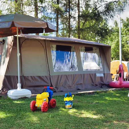 Chalet 2000 - Sahara Tent